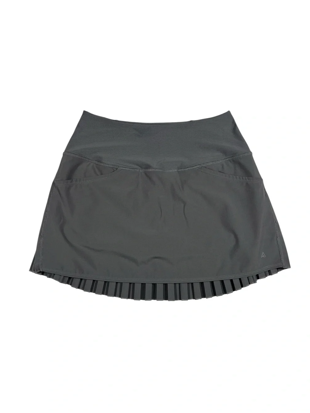 ADAIR ACTIVE RYLAN PLEATED SKORT in gunmetal gray athletic size MEDIUM EUC